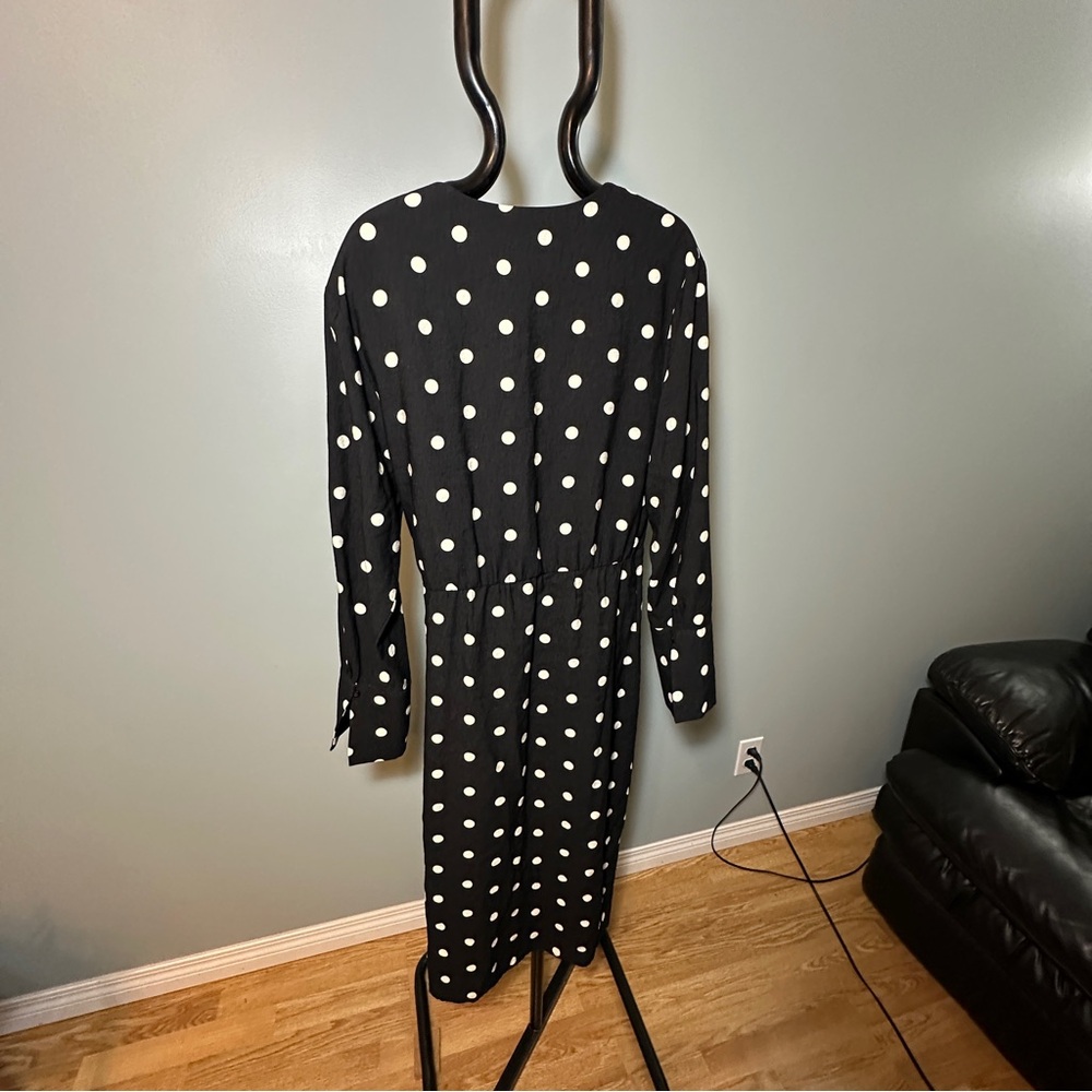 H&M Ladies Polka Dot Tie Front Dress